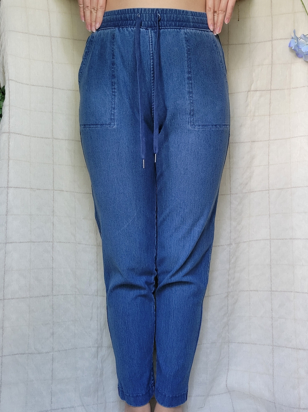 Women's Blue Pull-On Stretch Denim Jogger Jeans
